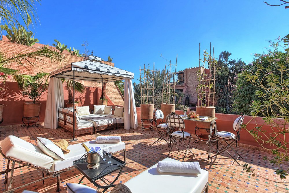 Riad Kaiss by Anika